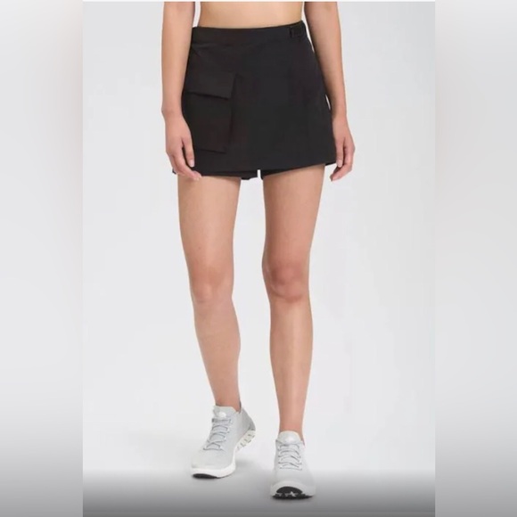 The North Face Paramount Skort Womens Size 22W Black NWT Plus Size - Picture 1 of 12